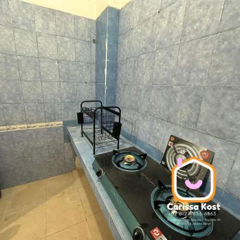 KOS KARYAWAN / MAHASISWA FULL AC & FULL FURNISH (BANGUNAN BARU)