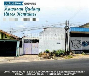 GUDANG AKSES CONTAINER DEKAT PINTU TOLL