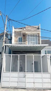 Rumah 2 Lantai Dekat UPN Di Puri Gunung Anyar Surabaya