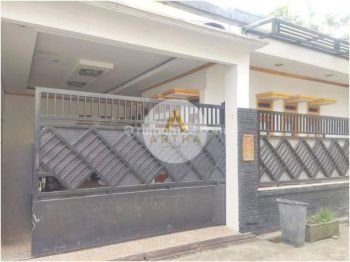 Rumah di Jl. Kopo sayati Bandung Bagus SHM