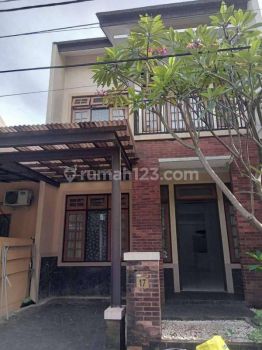 Di Jual Rumah Cantik Rapi Siap Huni di Graha Bintaro