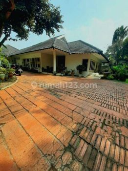 Rumah di Puri Mutiara Cipete, 1lt. Vintage, Hook, Hal Luas, Pool