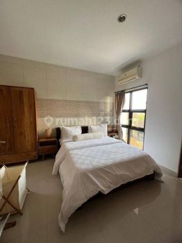 Rumah 2 Lantai Bagus Furnished di Jl Muding Kerobokan, Badung