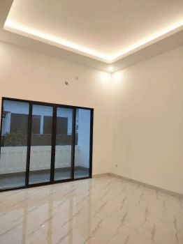 Di jual cepat rumah bagus siap huni