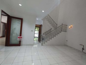 Rumah Walet Elok Indomobil Termurah dan Lokasi Strategis