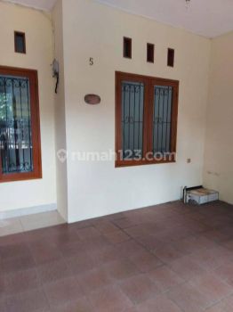 Rumah Luas 90 M2 Kamar Tidur 4 di Rawamangun, Jaktim