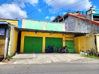 TANAH DI NOLOGATEN DEKAT SETURAN,WAHID HASYIM,SETURAN CATURTUNGGAL