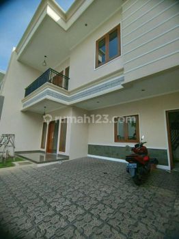 Rumah Mewah 2,5 Lantai Ready Stock Siap Huni Dlm Perumahan