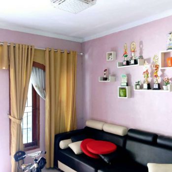 DISEWAKAN Rumah luas 72/180