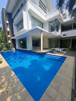 Disewakan rumah pondok indah