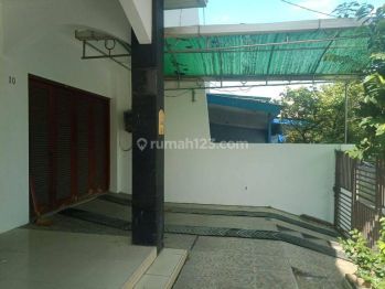 Rumah di Tlogosari 2 Lantai SHM Bagus
