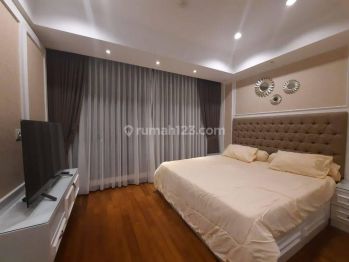 Apartement Casa Grande Phase 2 3 BR Furnished Bagus