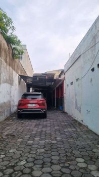 Kost karyawan bersih nyaman di pusat kota Solo1