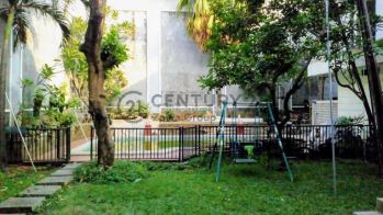 Dijual Rumah 2 Lt Hadap Utara Ada Kolam Renang Di Menteng Jakpus