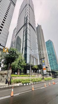 Kantor di Treasury Tower , Kawasan District 8 LOT 28, Jl. Tulodong Atas 2 No.28,