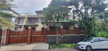 For rent lux house with wooden java classic 750m2