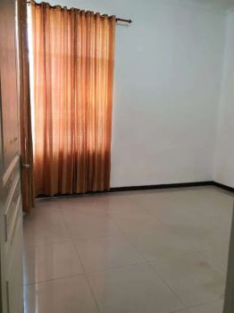 Sewa rm 2LT di perum lebak indah row jl 3mobil murah