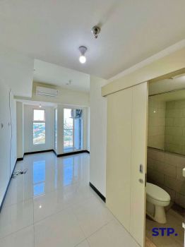 Disewakan, Apartemen Amor tipe Studio ada AC Lantai 36