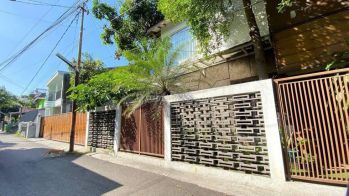 Di Jual Rumah Mewah Lokasi Strategis Di Arcamanik Kota Bandung