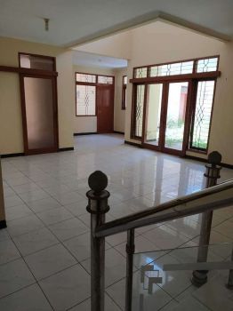 RUMAH NYAMAN SIAP HUNI DI BATUNUNGGAL, BANDUNG