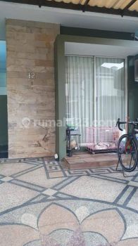 Rumah Cluster Cantik Siap Huni Di Tengah Kota Jakarta Barat
