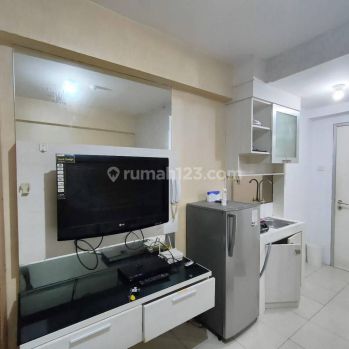 Studio Sewa Tahunan, Full Furniture, Apartemen Green Bay