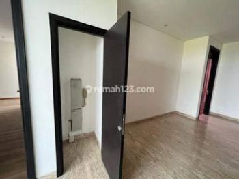 Disewakan Rumah Full Furnish di Cluster Eternity, The Icon