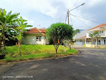 Dijual rumah hook view gunung cluster Sentul city