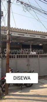 Disewakan per tahun rumah 1lt uk 4x20m2, di Duri Kepa, hrg 48jt/th.