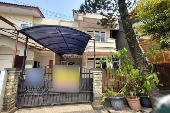 Rumah Straegis jalan gede bebas banjir di Taman ratu(TR149)