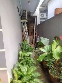 Dijual rumah second siap huni 180m² Mekarsari Cimanggis Depok