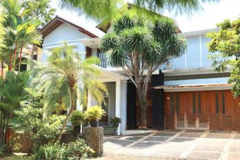 RUMAH LEBAK BULUS, RUMAH CANTIK DALAM COMPOUND EKSKLUSIF, ASRI DAN TEDUH