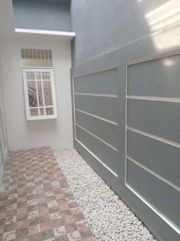 Disewakan tahunan rumah baru di tebet