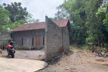 250 Juta Dapet Rumah di Purwomartani Lt 125 m² Bangunan Baru Setengah Jadi