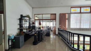 Jarang Ada, Rumah Megah Serba Terawat Diarea Dipatiukur, Bandung