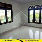 thumbnail-rumah-disewakan-5-kamar-3-kamar-mandi-5