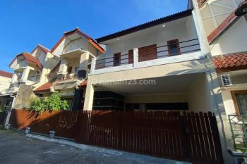 Rumah dalam perumahan anggajaya condong catur