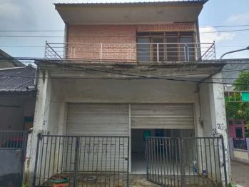 Disewakan Rumah Gudang Lebak Timur Dekat Jalan Kenjeran