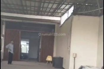 Ruko Disewakan, Daan Mogot Jakbar, Uk 5x27, 3 Lantai