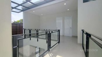 Jual Cepat Rumah Baru Taman Holis Indah dekat Tol Pasir Koja