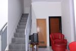 thumbnail-sewa-rumah-bulanan-furnished-ac-freewifi-tv-kabel-air-panas-11