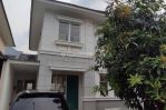 thumbnail-rumah-sewa-bagus-2-lantai-harga-murah-di-cluster-mewah-kota-wisata-0