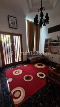 Rumah Cantik  3 Lantai di Soreang