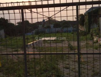 Kavling Tanah Di Pinggir Jalan Mampang