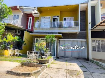 Rumah Minimalis Tropis dekat Pamulang Square di Grand Akasia Residence