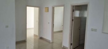 Disewakan Rumah Bagus JGC baru renov 4+1KT