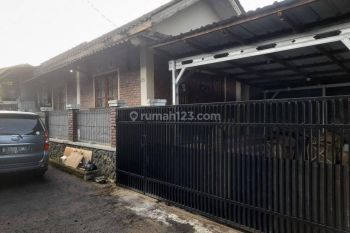 Rumah sewa dalam kompleks di kota sukabumi