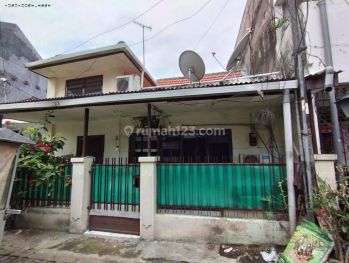 Hitung Tanah Rumah Peneleh Bangunan Lama, Butuh Renovasi