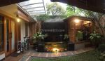 thumbnail-rumah-2-lantai-shm-di-jalan-pisangan-ciputat-tangerang-selatan-4