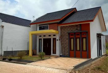 Rumah nyaman didalam perumahan